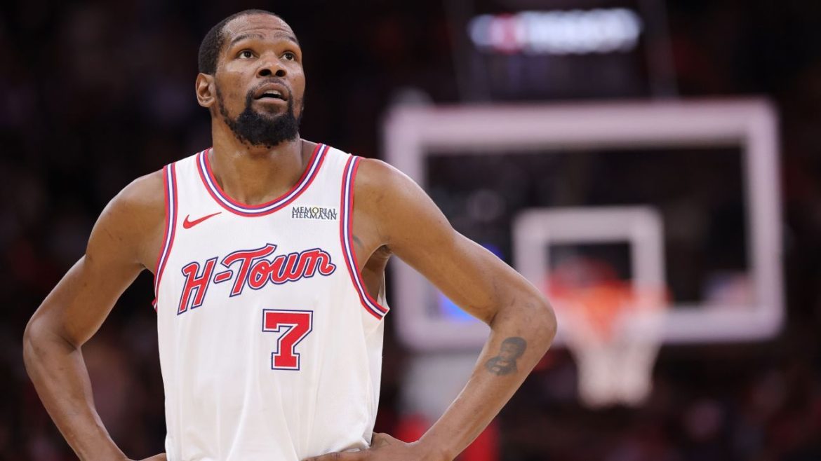 Kevin Durant misses Game 1 vs. Lakers with right knee injury