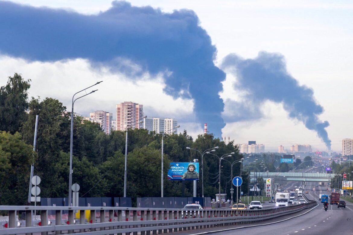 Ukraine Launches Massive Drone Campaign Against Moscow