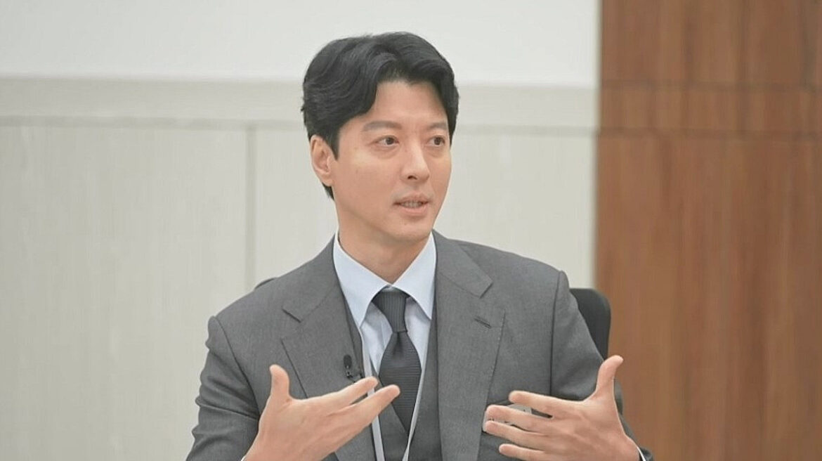Lee Dong-gun Joins JTBC's Divorce Camp Amid Casting Controversy
