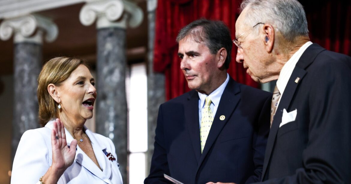 Darline Graham Sworn in as South Carolina Senator