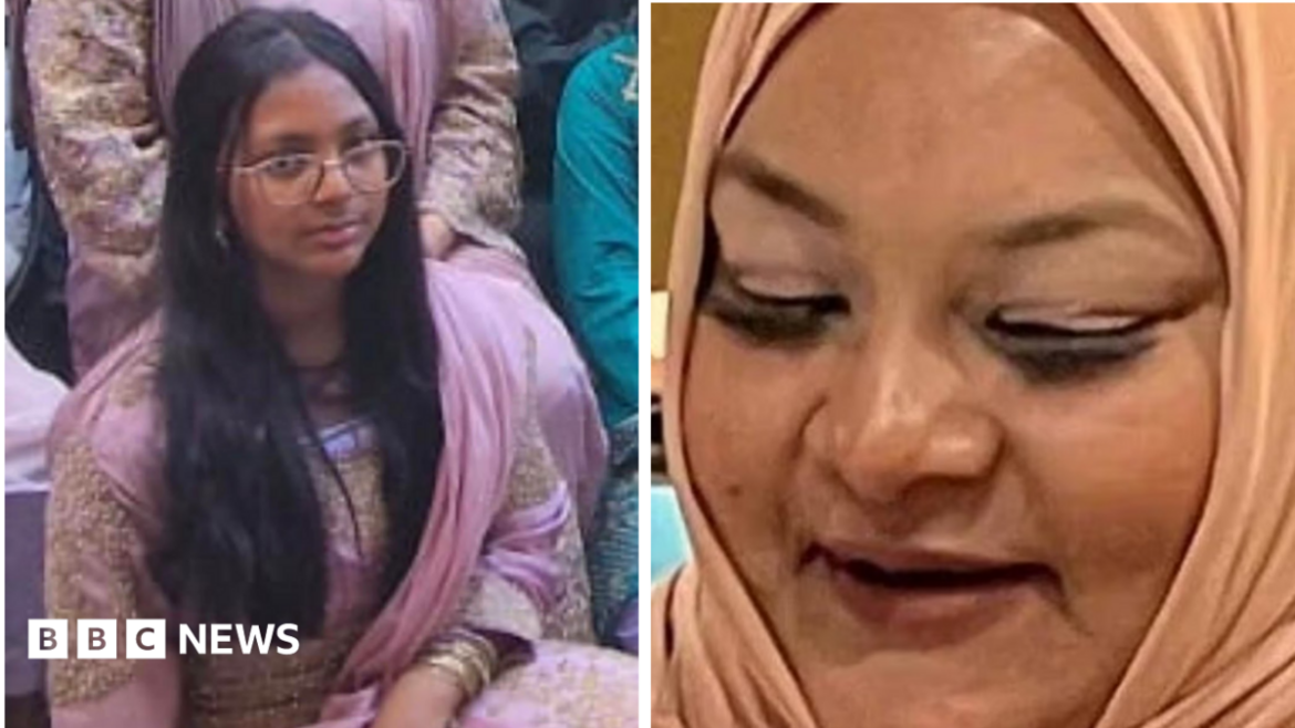 Sameeha and Shelina Rahman (on the left) wears a pink shawl among a crowd of other people. She has dark hair and