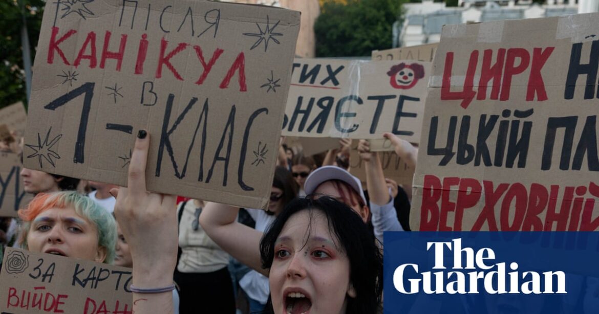 Protests Erupt Over Leadership Shake-Up in Ukraine