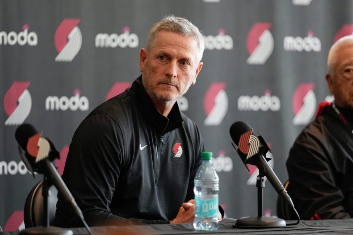 Stalled Negotiations Over Moda Center Renovation