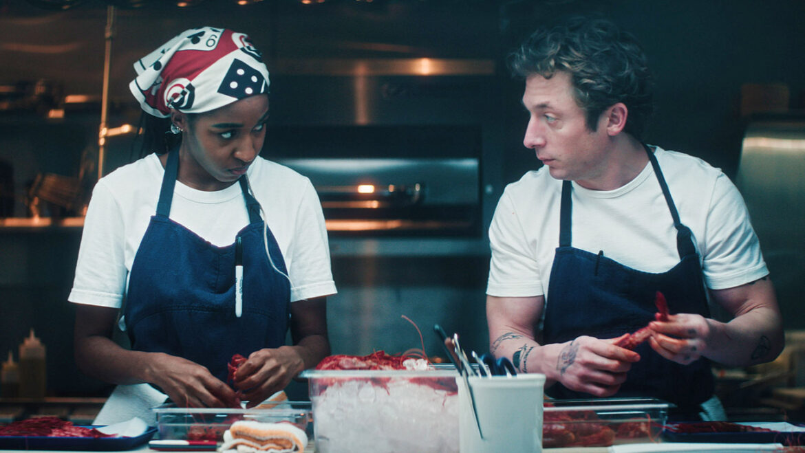 FX's The Bear, Season 5, Episode 3, Pictured: (l-r) Ayo Edebiri as Sydney Adamu, Jeremy Allen White as Carmen "Carmy"