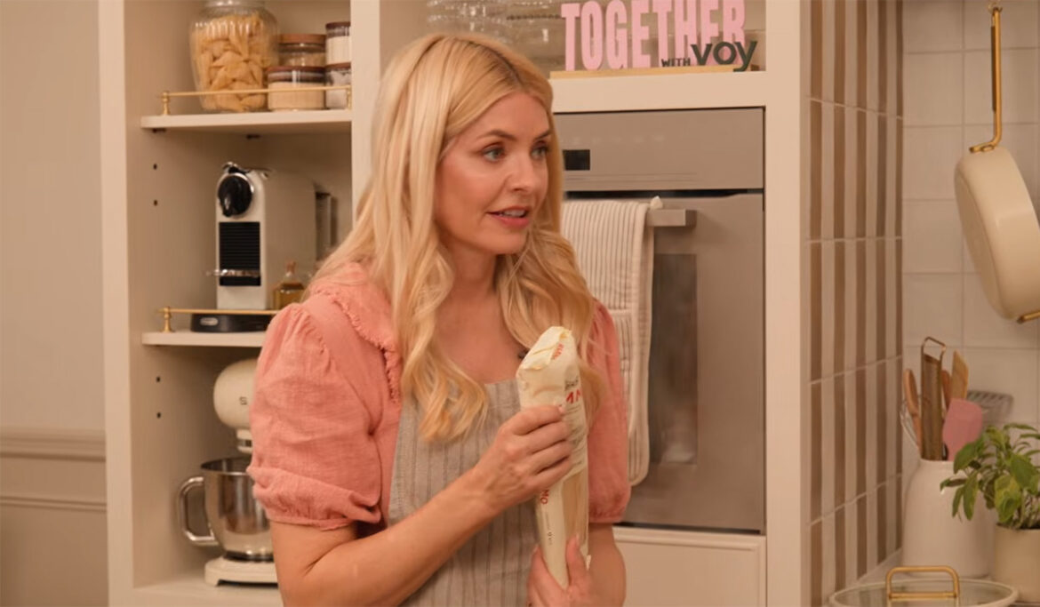 holly willoughby