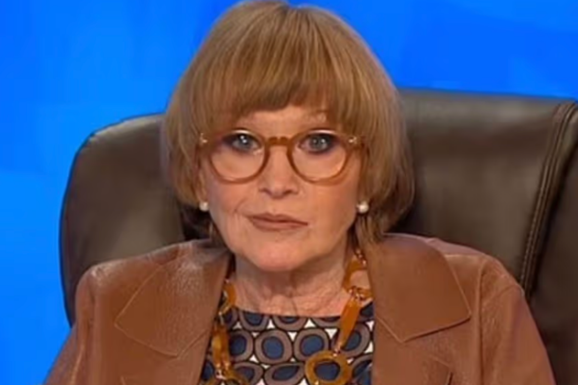 Anne Robinson Relocates to London After 40 Years in Cotswolds Over Health Concerns
