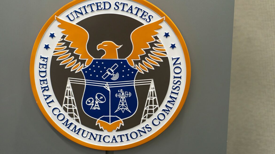 FCC Clears Experimental Satellite Amid Scientific and Environmental Concerns