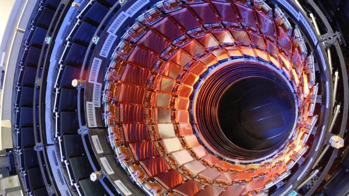 LHC 'UFOs' May Be Hints of Macroscopic Dark Matter, Study Suggests