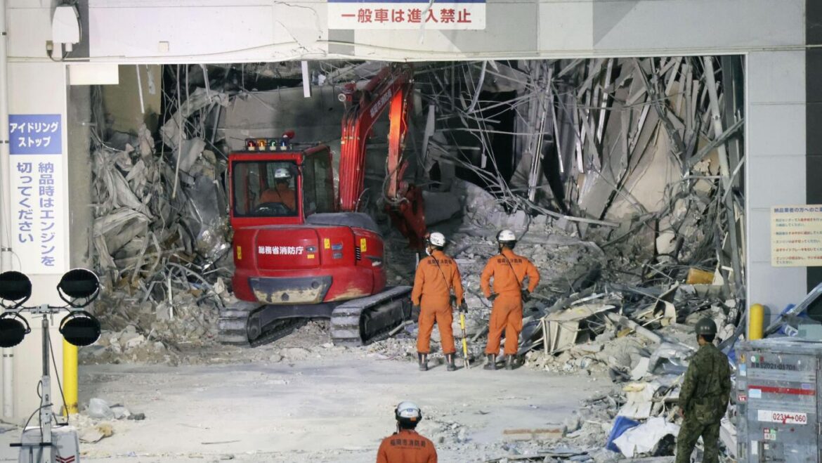 Japan Earthquake Death Toll Rises to 34 as Search Efforts Continue in Kumamoto