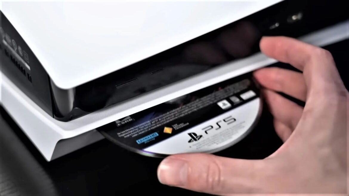 Half of Xbox Series discs need downloads to work properly, and PlayStation is not far behind, report shows