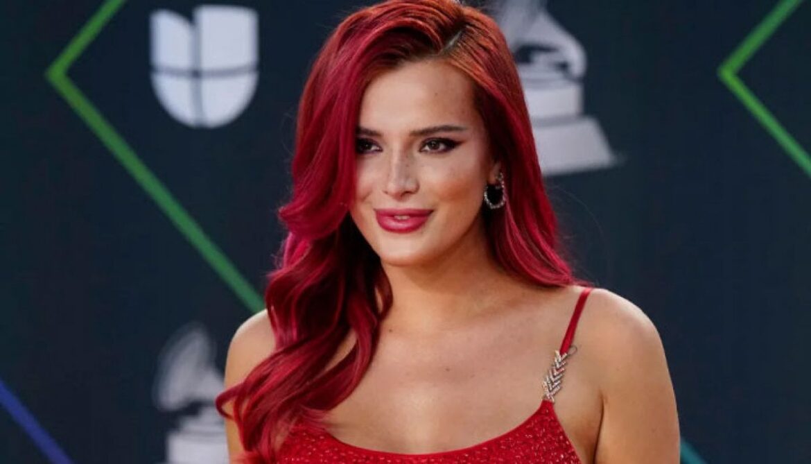 Bella Thorne to Write, Direct, and Star in Spring Breakers 2