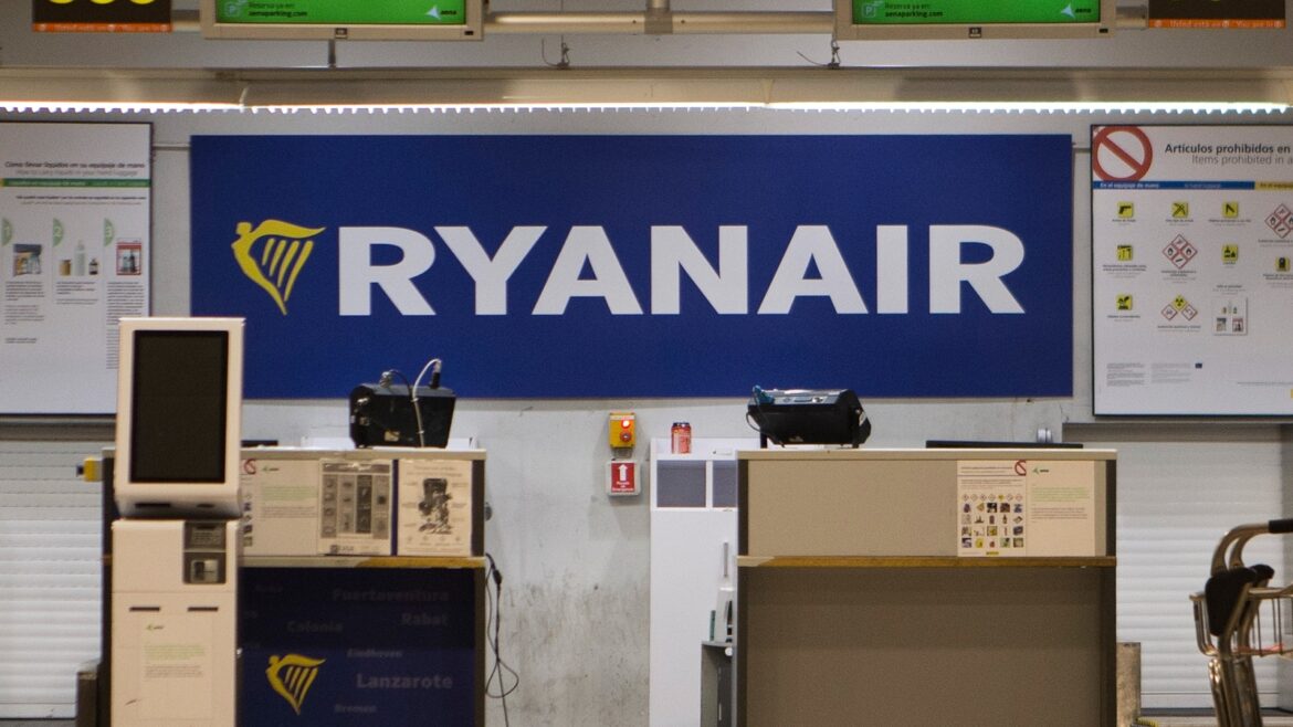 Ryanair Plane Window Shattered by Engine Parts, Sucking Passenger's Head Out
