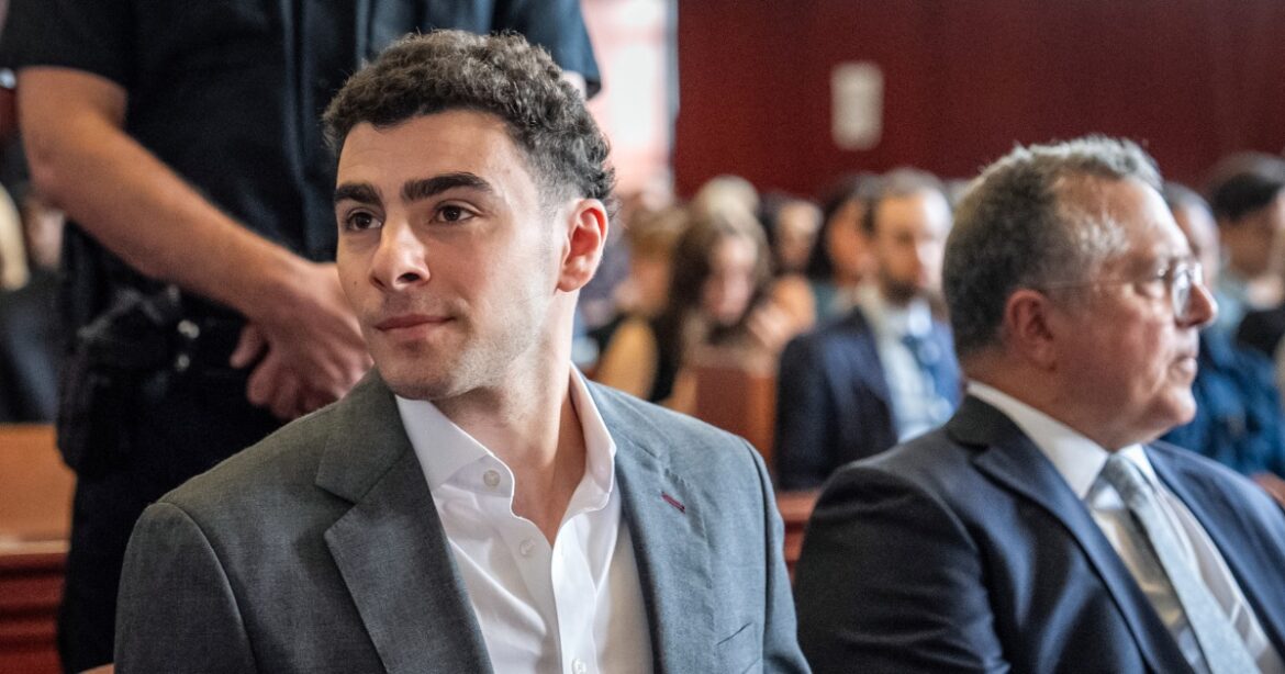 Luigi Mangione Expected to Plead Guilty to Federal Stalking Charges