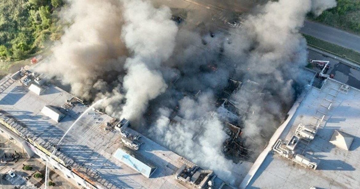 Russian Drones Kill 16 in Kryvyi Rih Mall Attack