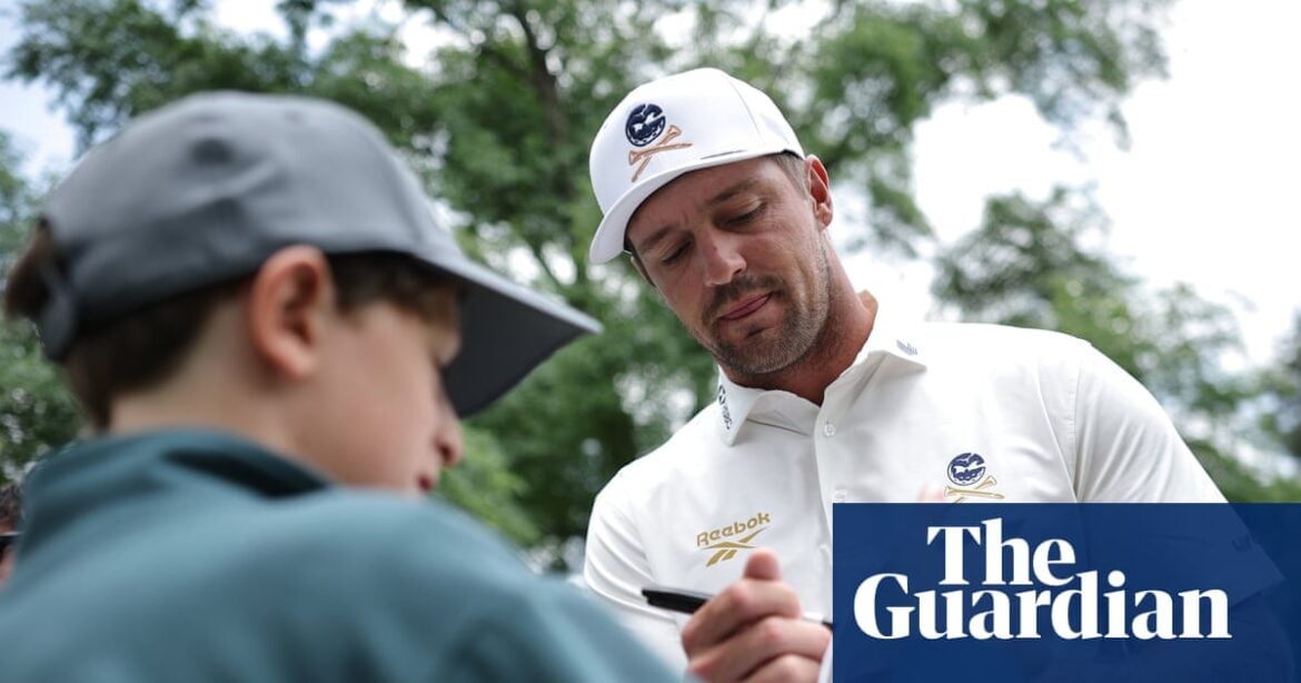 LIV Golf Faces Uncertain Future as Saudi PIF Prepares to Withdraw Funding
