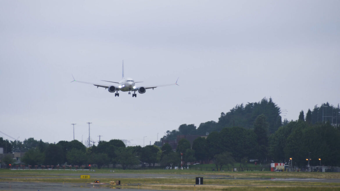 FAA Certifies Boeing 737 MAX 7 After Years of Technical and Safety Delays