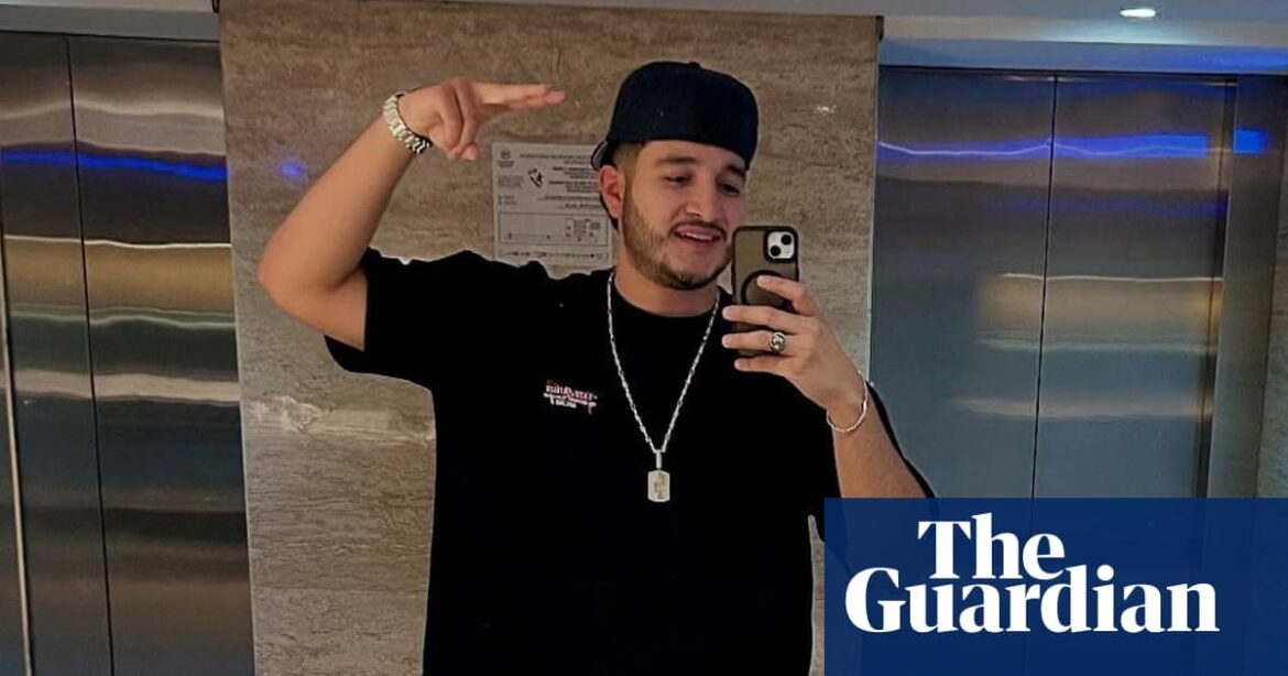 Mexican Influencer César Gastélum Shot Dead While Livestreaming in Culiacán