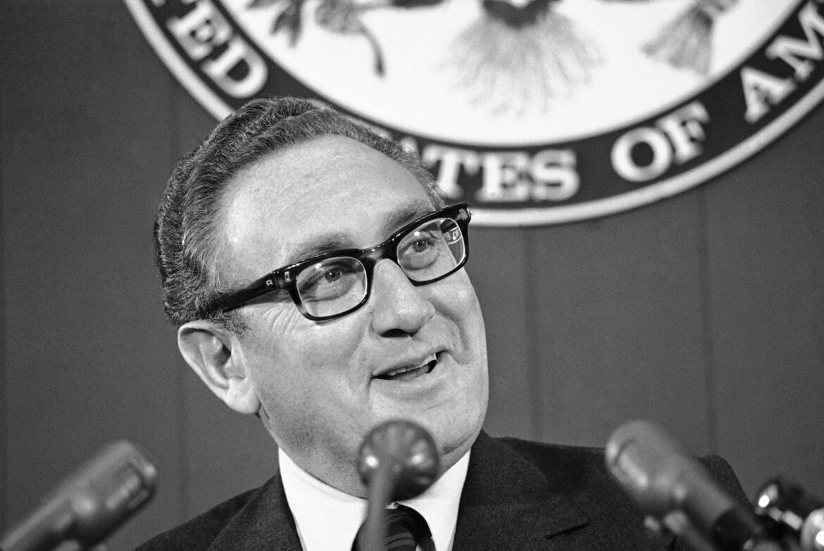 Henry Kissinger Dies at 100