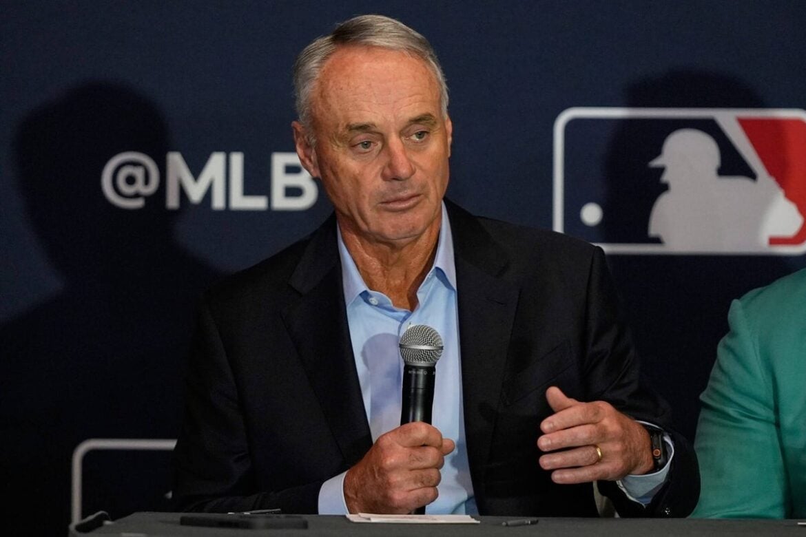 MLB Proposes Free Agent Quiet Periods