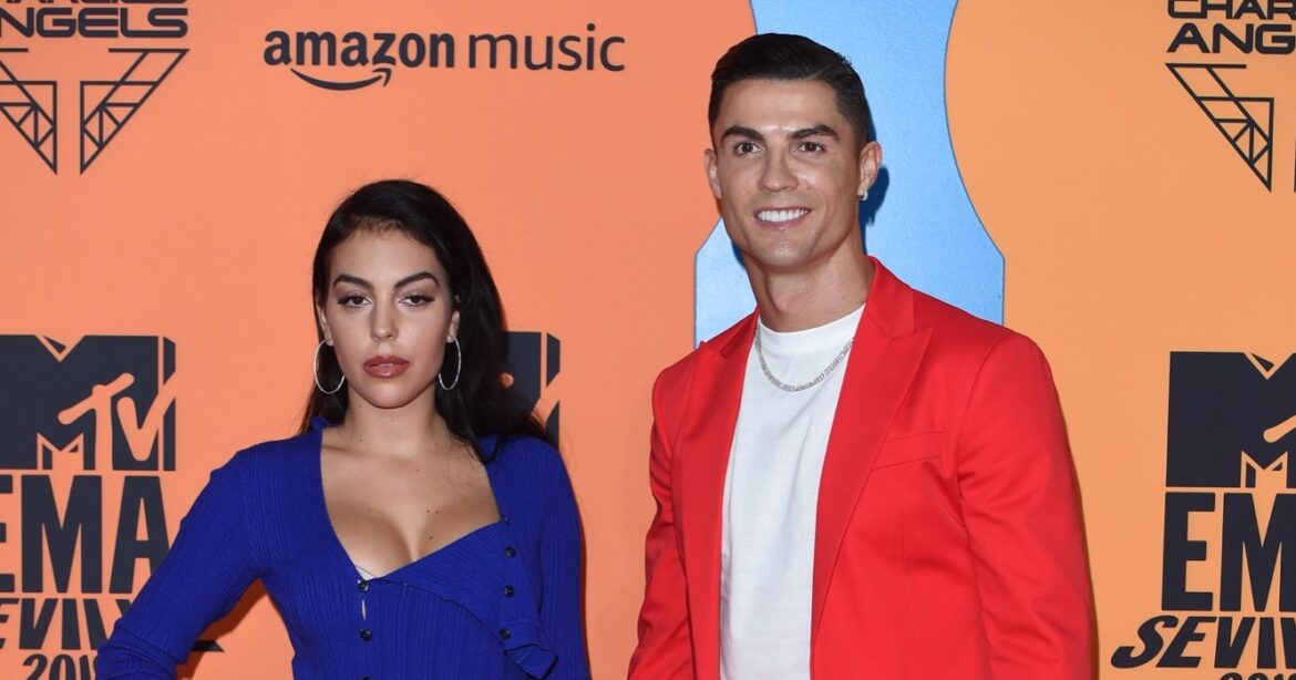 Cristiano Ronaldo marries Georgina Rodríguez in Portugal