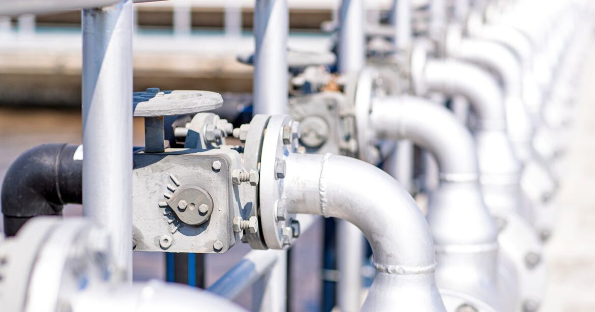 Vinson & Elkins Advises Funds Managed by Affiliates of Apollo Global Management in Acquisition of Maverick Water Group