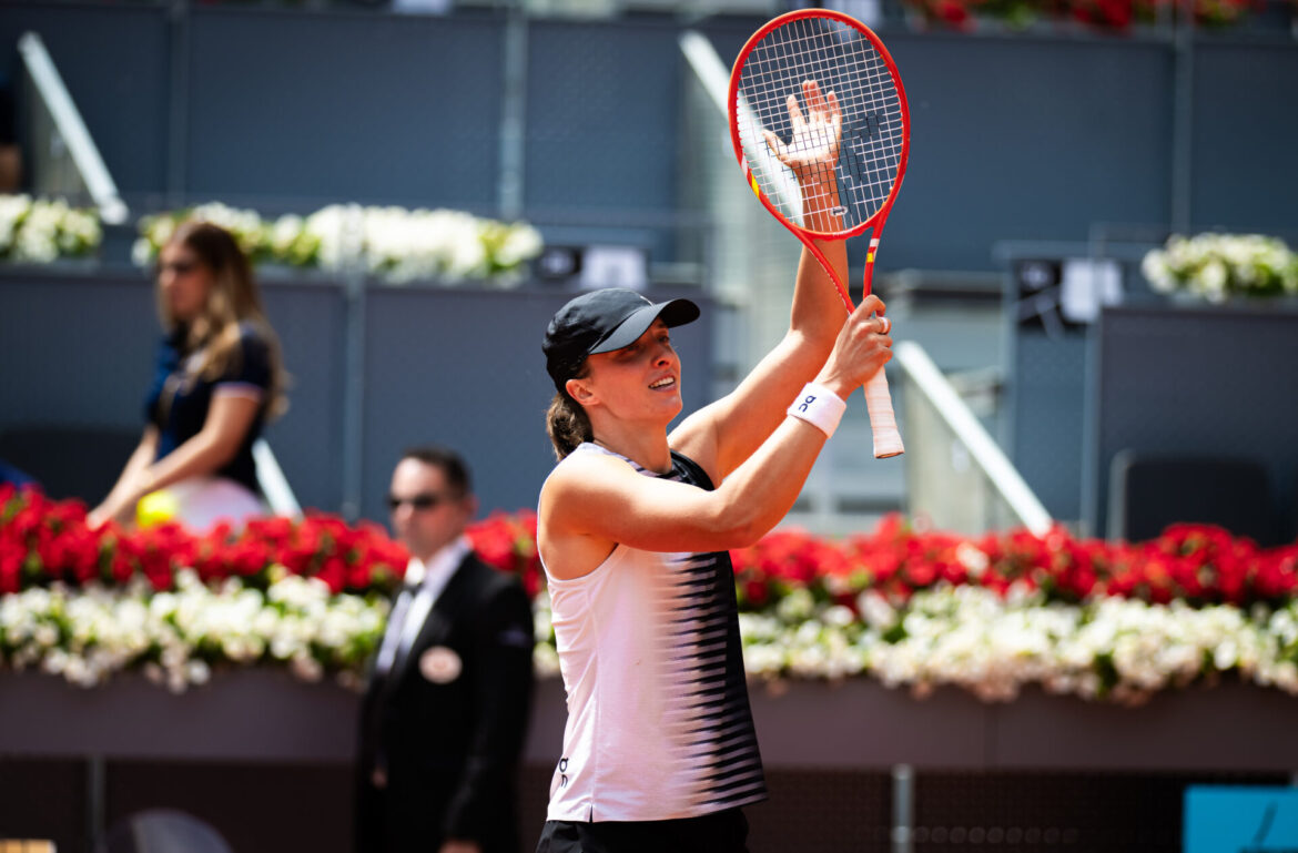 Iga Swiatek Climbs to World No. 5 and Breaks Historic Clay-Court Record