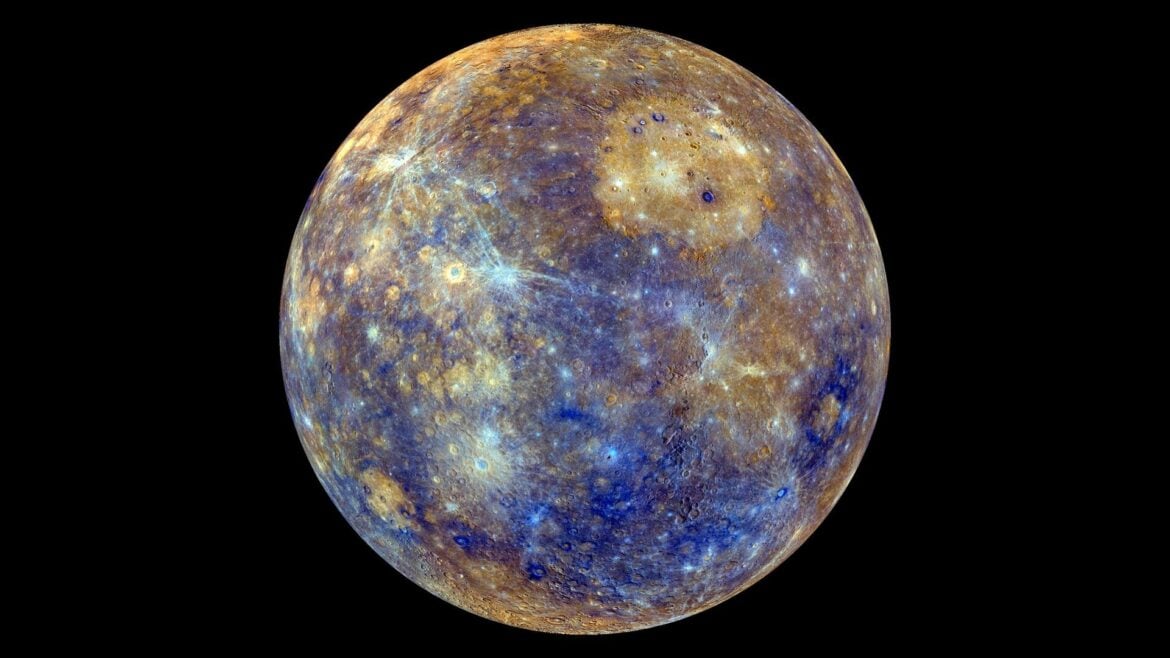 Mercury Salt Glaciers Point to Potential Subsurface Niches