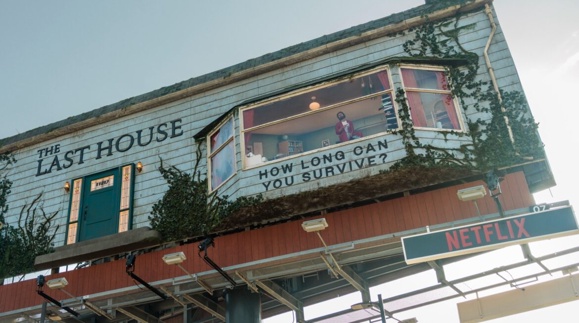 Man Is Trapped Inside a Netflix Billboard Above Sunset Blvd