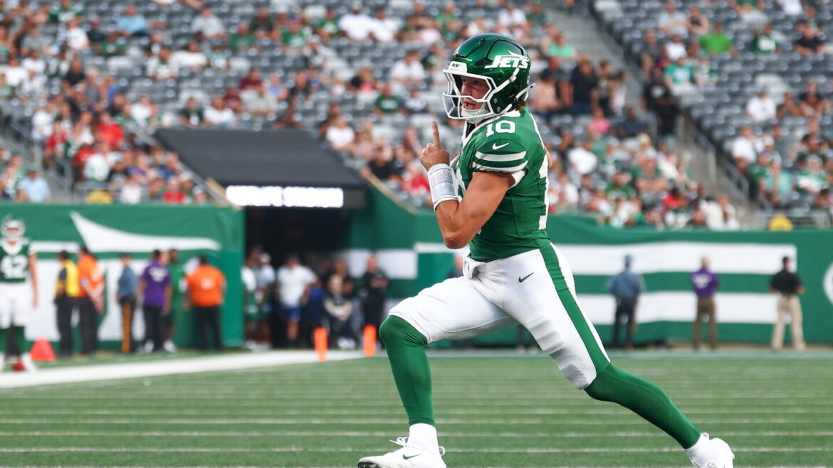 NFL: Tampa Bay Buccaneers at New York Jets