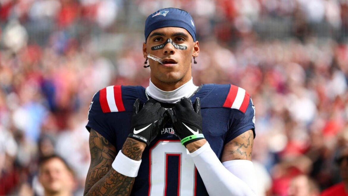 Christian Gonzalez Contract Talks Stall With Patriots Ahead Of Season Opener