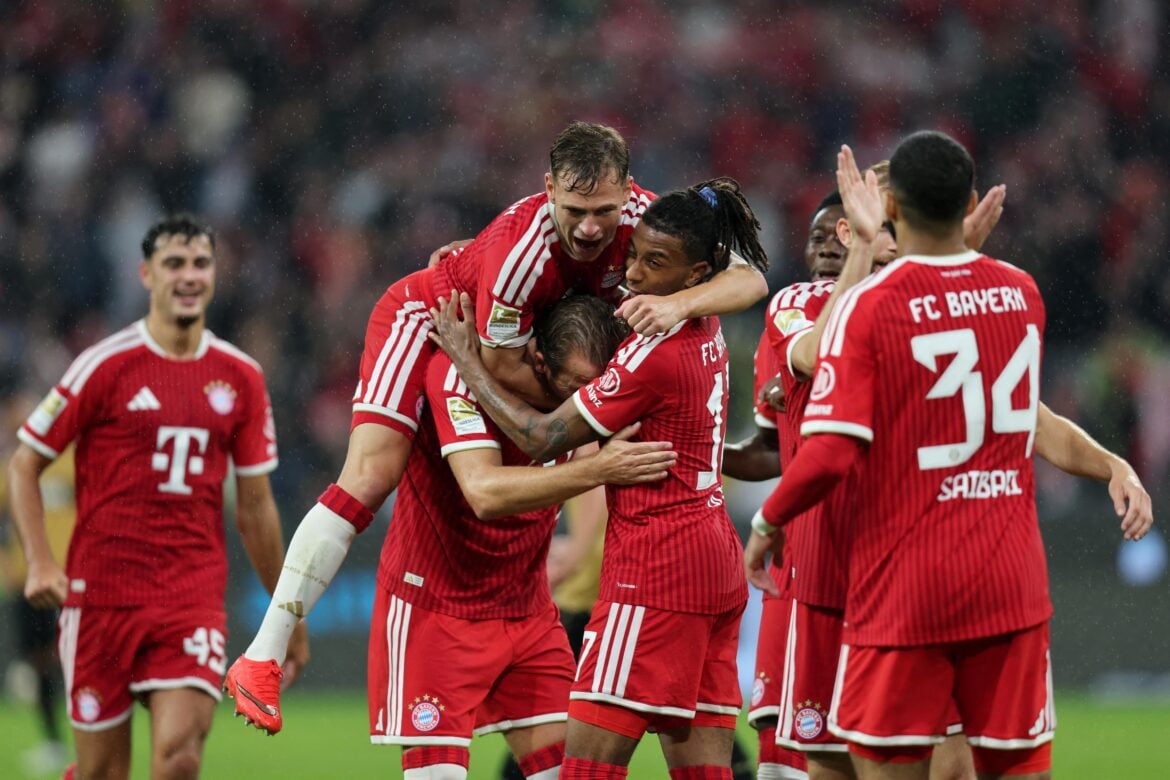 TOPSHOT-FBL-GER-BUNDESLIGA-BAYERN MUNICH-STUTTGART
