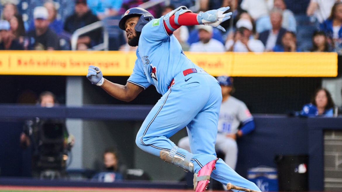 Watch as Toronto Blue Jays outfielder Nathan Lukes crushes a towering three-run homer to right field
