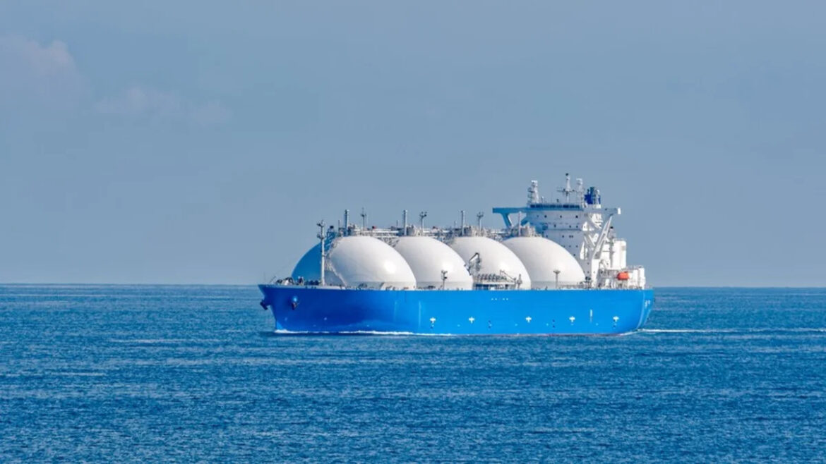 Argentina LNG Seeks RIGI Approval for $51 Billion Vaca Muerta Export Plan