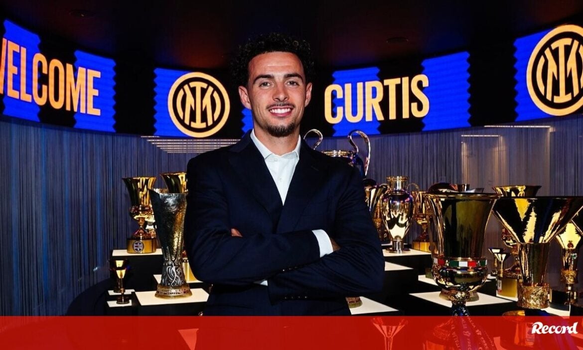 Curtis Jones Joins Inter Milan Until June 30, 2031