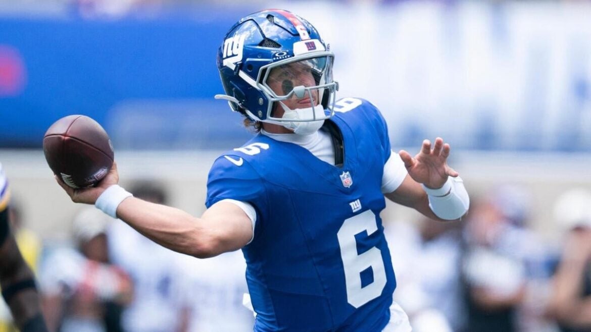 2026 Fantasy Football: SportsLine Model Identifies Sleepers and Busts
