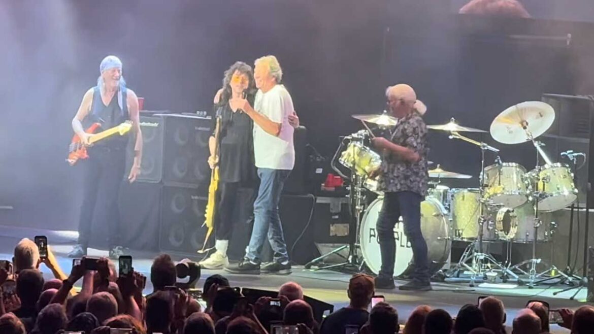 Deep Purple onstage with Ritchie Blackmore