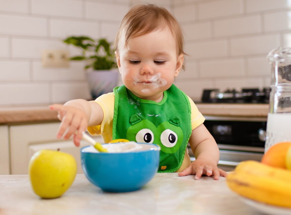 Eating less sugar early in life linked to lower dementia risk decades later