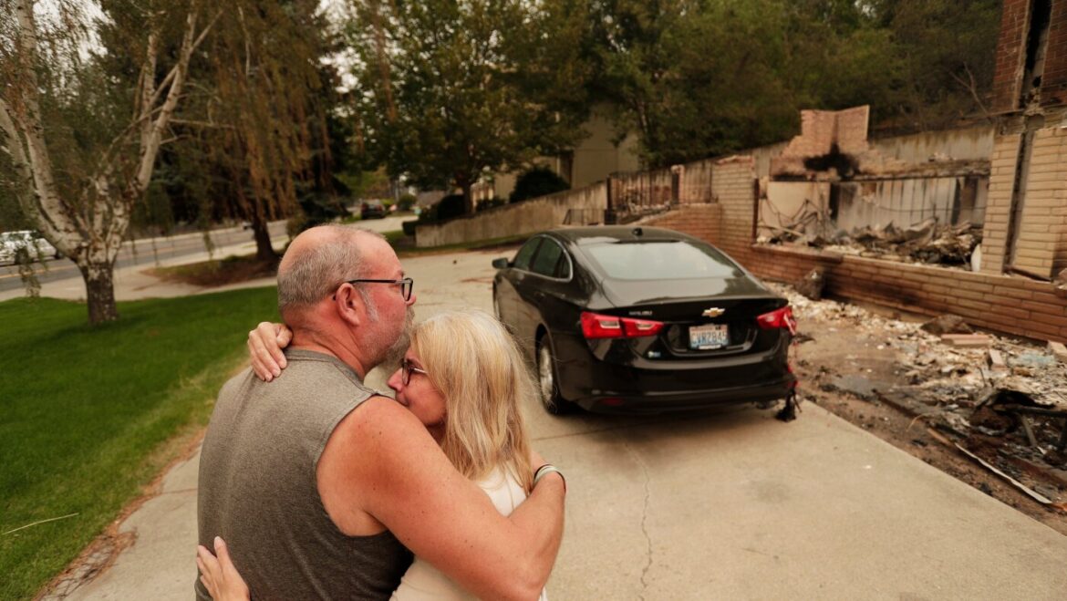 Spokane Wildfires Destroy 700 Structures and Force 65,000 to Evacuate