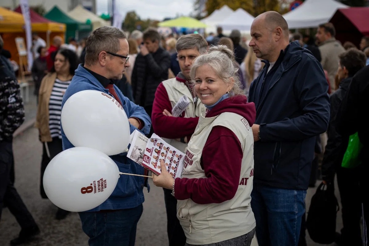 PM Andris Kulbergs and United List Lead Polls Ahead of Latvia Election