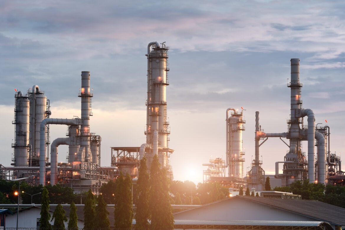 OPEC+ keeps oil output policy unchanged for October