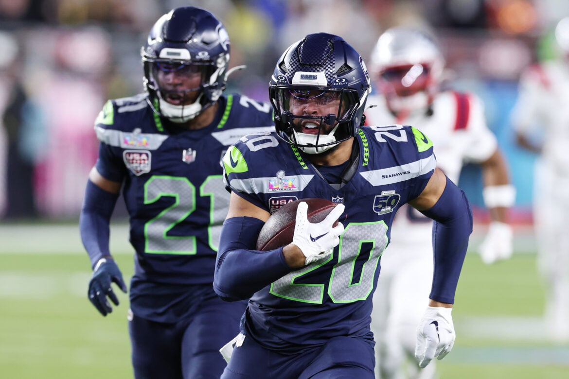 NFL Franchise Values Surge to $10.36B Average Led by Cowboys at $16B