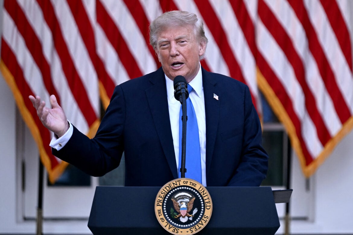 Trump Threatens Trade Halt Unless Federal Reserve Lowers Interest Rates