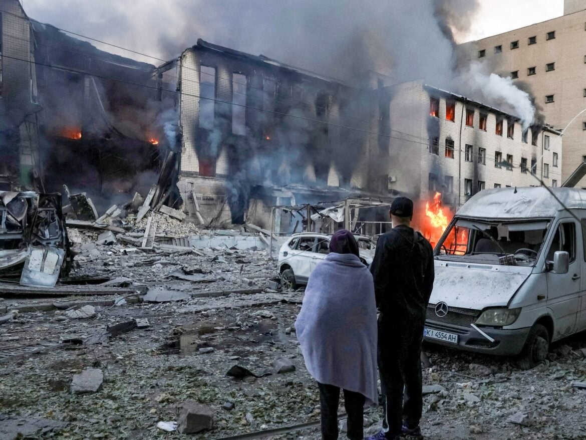 At least five people killed in Russia’s attacks on Ukraine’s Kyiv