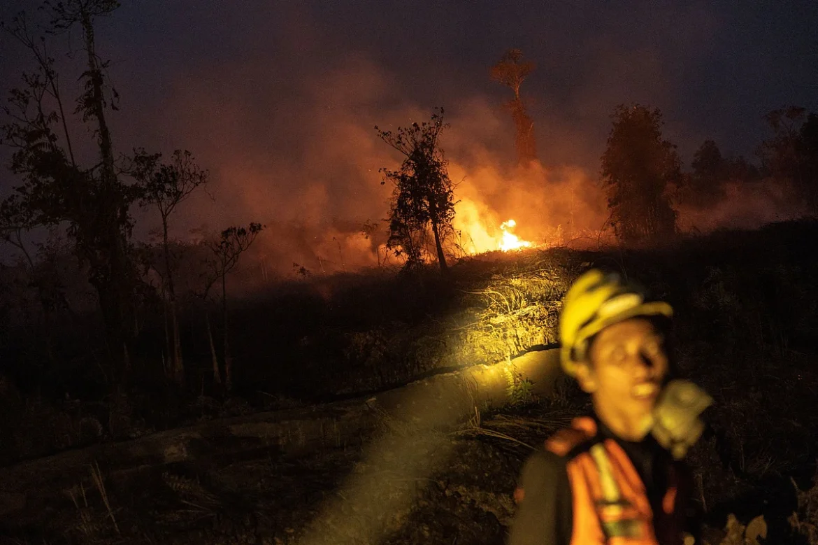 Manila air quality hits hazardous levels due to Indonesian wildfire haze