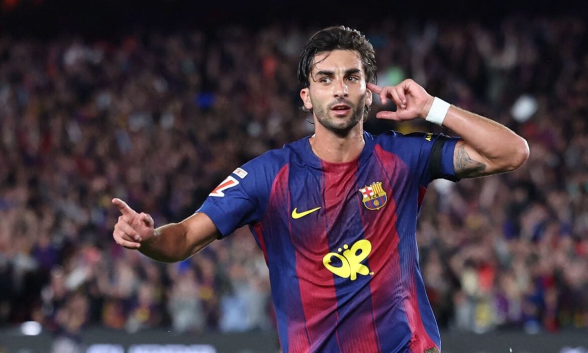 World Cup Winner Ferran Torres Moves From Barcelona To Paris Saint-Germain