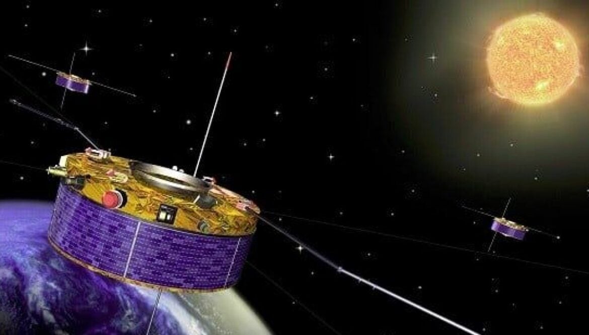 ESA Cluster Mission Ends as Final Two Satellites Reenter Earth's Atmosphere