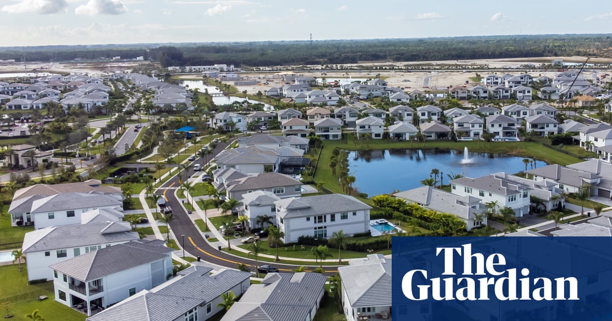 US Mortgage Rates Top 7% for First Time Since January 2025