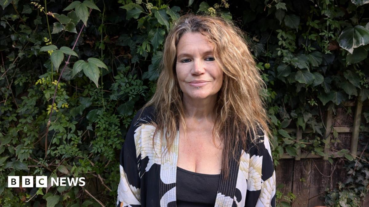 UK Woman Loses £140,000 to AI Deepfake Romance Scammers on Facebook