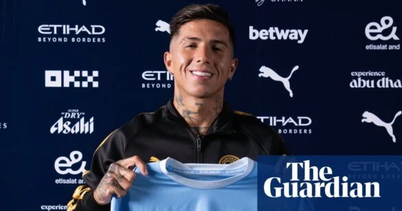 Manchester City sign Enzo Fernández from Chelsea for joint-record £125m fee