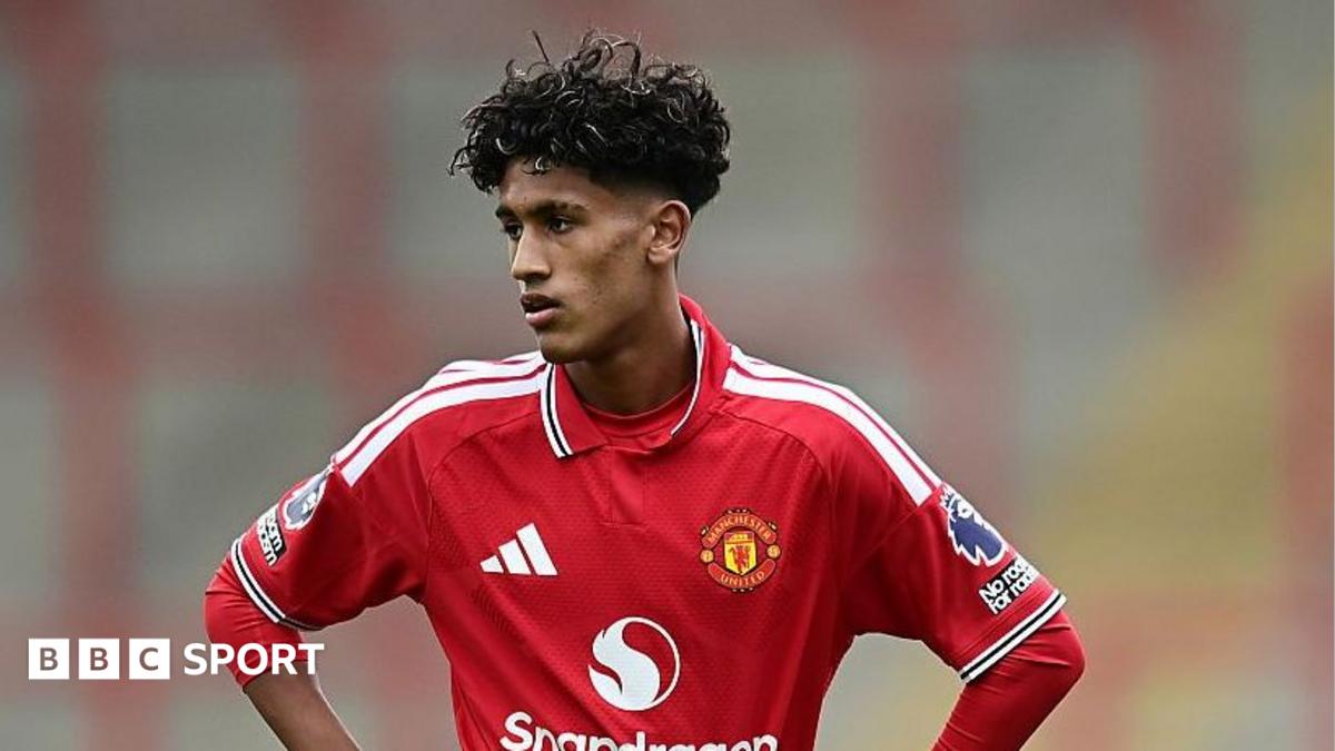 Manchester United's Gabriel